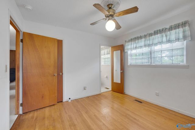 1216 Seton Avenue, Decatur, AL 35601