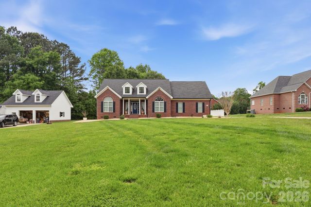 169 Sagemore Road, Mooresville, NC 28117