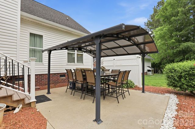 169 Sagemore Road, Mooresville, NC 28117