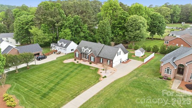 169 Sagemore Road, Mooresville, NC 28117