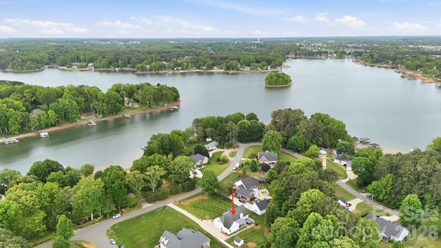 169 Sagemore Road, Mooresville, NC 28117