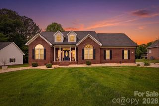 169 Sagemore Road, Mooresville, NC 28117