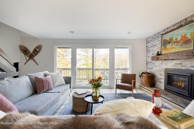 6 Clearview Road, Hunter, NY 12442