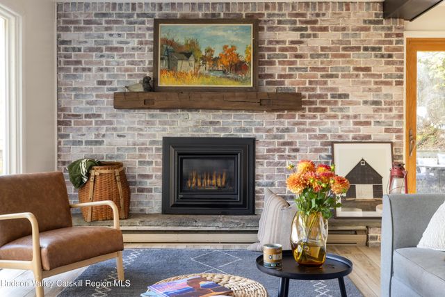 6 Clearview Road, Hunter, NY 12442