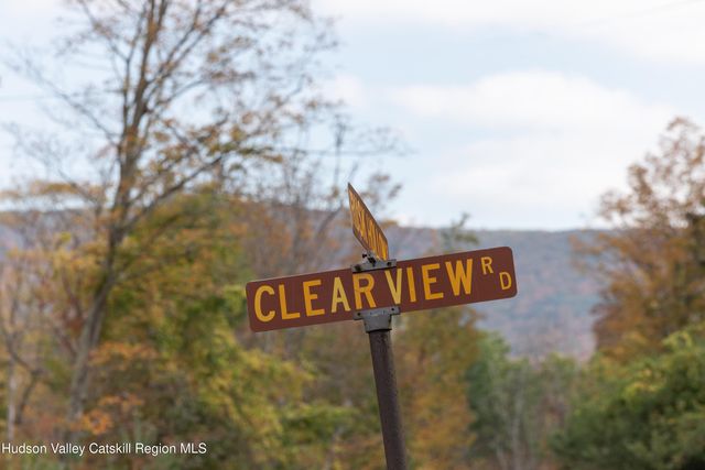 6 Clearview Road, Hunter, NY 12442