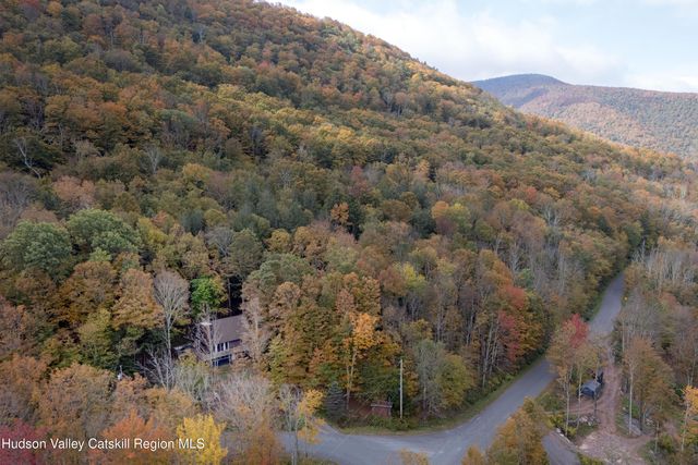 6 Clearview Road, Hunter, NY 12442