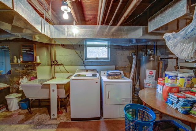 234 N Howard Avenue, Croswell, MI 48022