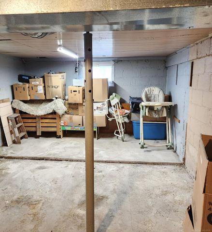 234 N Howard Avenue, Croswell, MI 48022