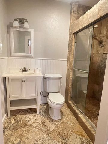 3915 Meadowbrook Drive, Fort Worth, TX 76103