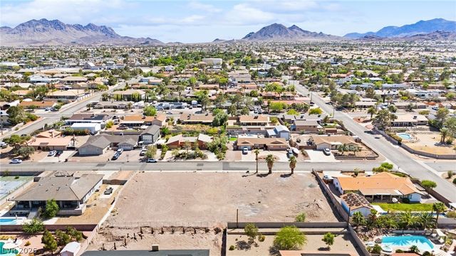 310 East Kimberly Drive, Henderson, NV 89015