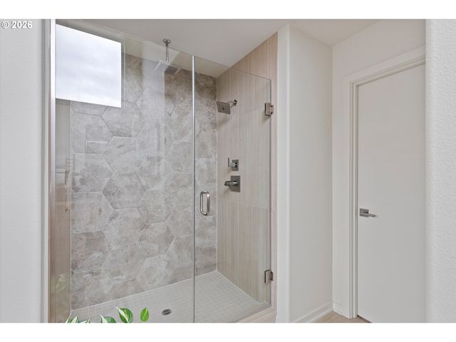 4041 Se KNAPP St, Portland, OR 97202