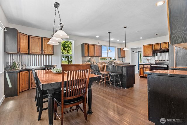 2654 Halverstick Road, Lynden, WA 98264