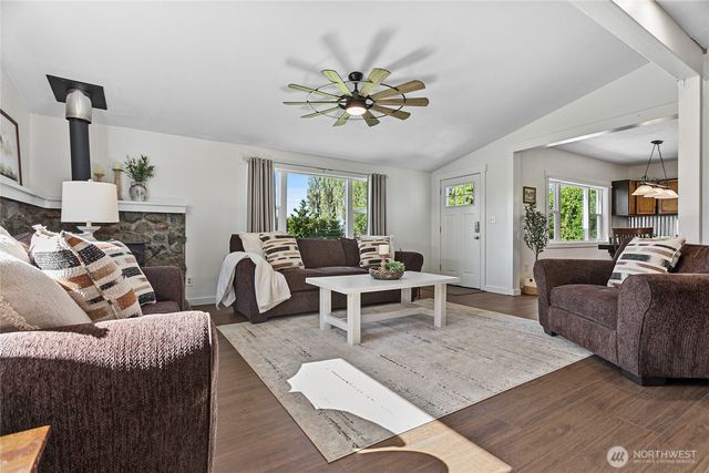 2654 Halverstick Road, Lynden, WA 98264