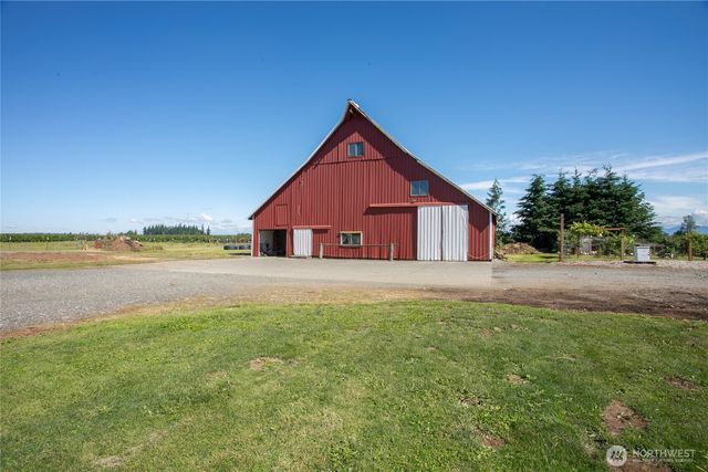 2654 Halverstick Road, Lynden, WA 98264