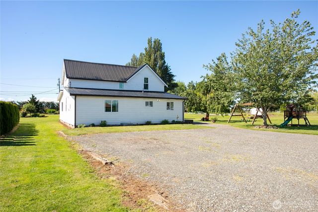 2654 Halverstick Road, Lynden, WA 98264