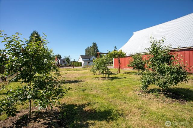 2654 Halverstick Road, Lynden, WA 98264