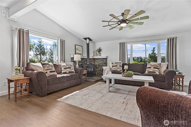 2654 Halverstick Road, Lynden, WA 98264