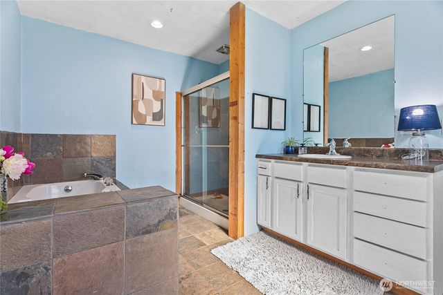2654 Halverstick Road, Lynden, WA 98264