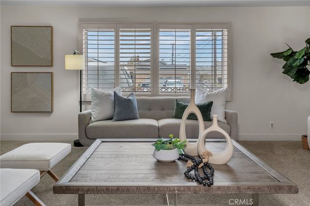 8534 Phlox Drive, Buena Park, CA 90620