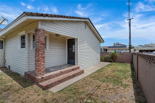8534 Phlox Drive, Buena Park, CA 90620