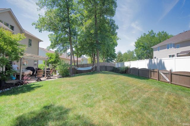 1527 Millennium Crossing, Fort Wayne, IN 46845