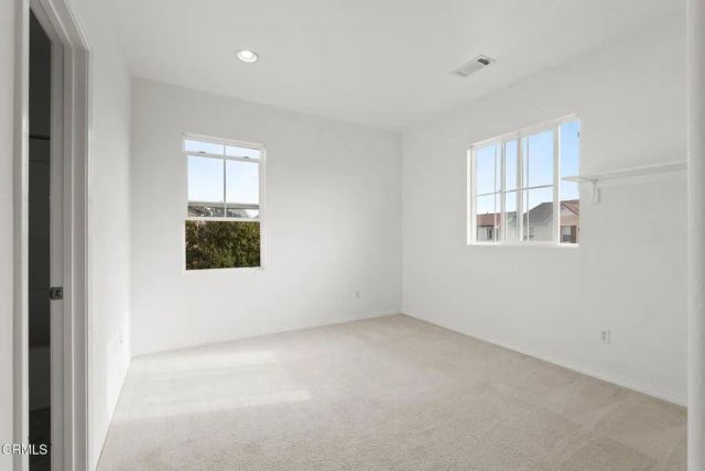 511 Nile River Drive, Oxnard, CA 93036