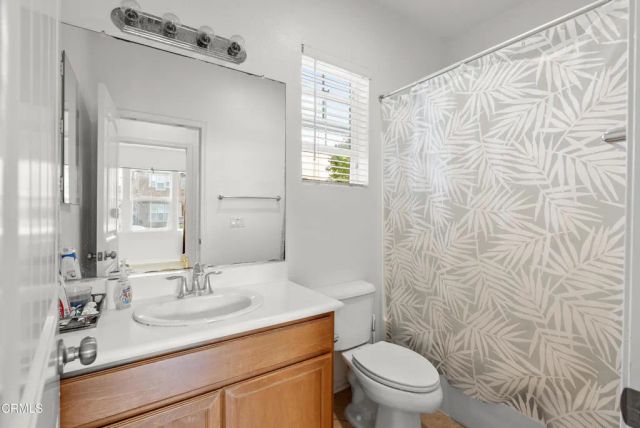 511 Nile River Drive, Oxnard, CA 93036