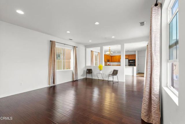 511 Nile River Drive, Oxnard, CA 93036