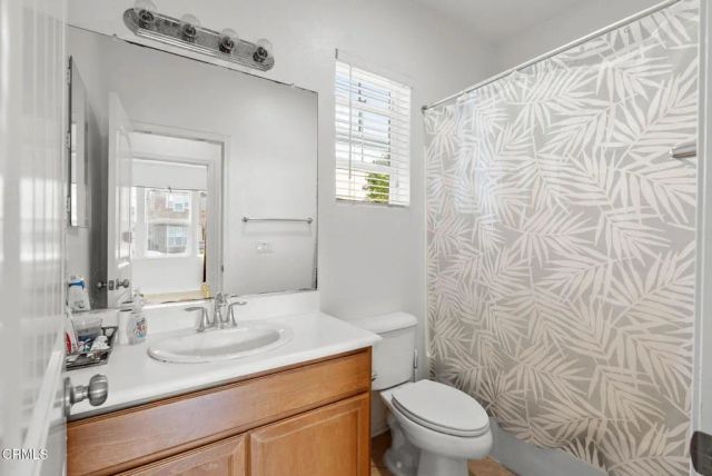 511 Nile River Drive, Oxnard, CA 93036