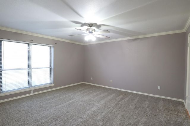 5005 Georgi Lane 194, Houston, TX 77092