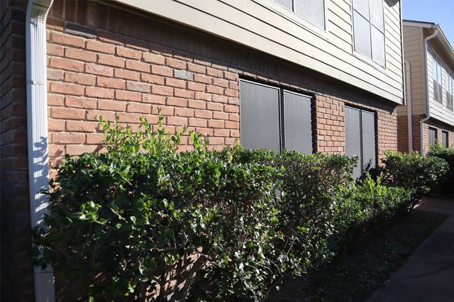 5005 Georgi Lane 194, Houston, TX 77092