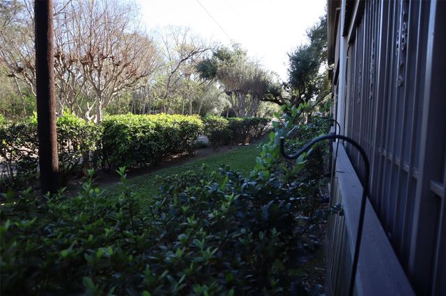 5005 Georgi Lane 194, Houston, TX 77092