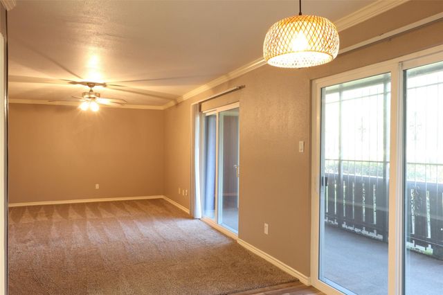 5005 Georgi Lane 194, Houston, TX 77092