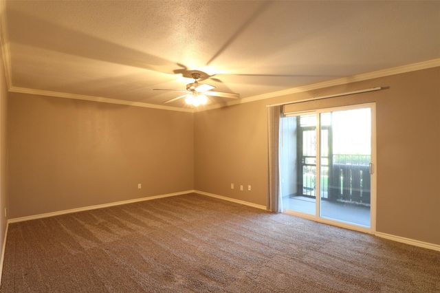 5005 Georgi Lane 194, Houston, TX 77092