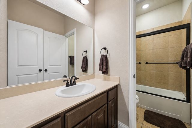 333 Pecos Drive, Crandall, TX 75114