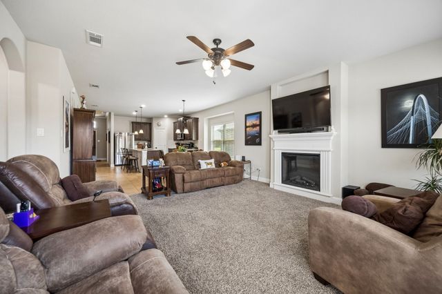 333 Pecos Drive, Crandall, TX 75114