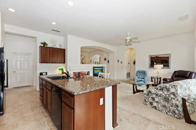 9359 Robinson, Corona, CA 92883