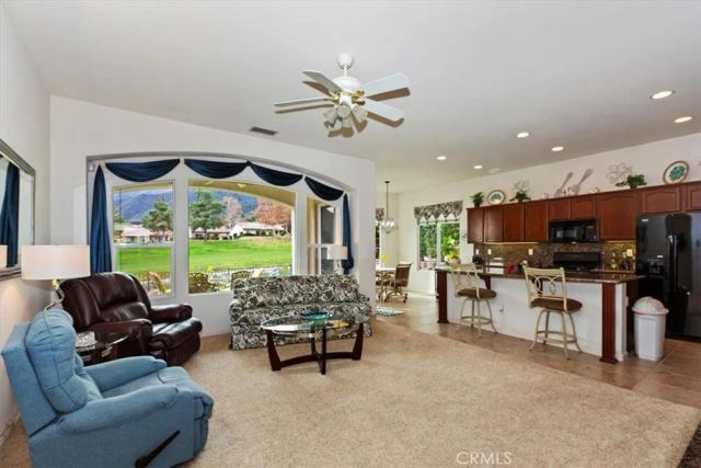 9359 Robinson, Corona, CA 92883