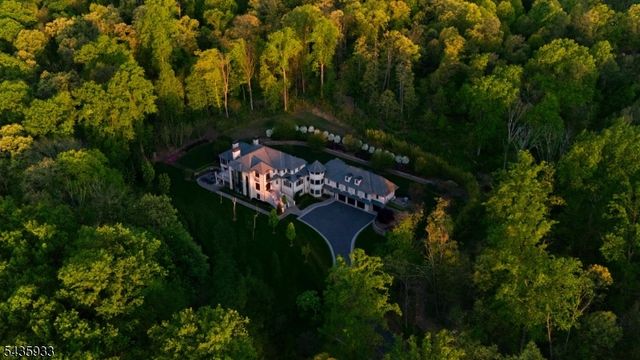4 MASON HILL ROAD, Warren Twp., NJ 07059