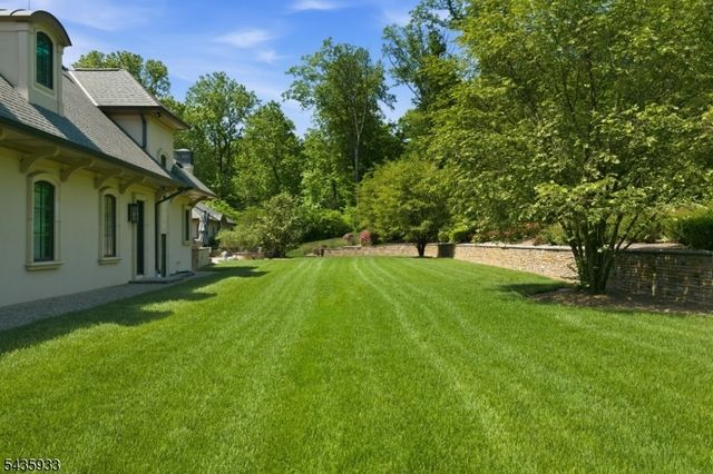 4 MASON HILL ROAD, Warren Twp., NJ 07059