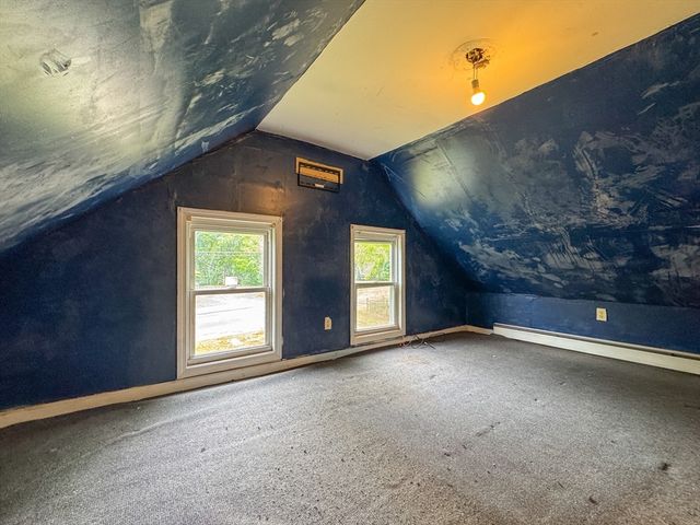 484 S Franklin St, Holbrook, MA 02343