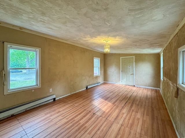 484 S Franklin St, Holbrook, MA 02343