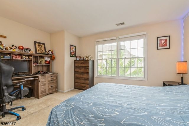 315 Kensington Ln, Livingston Twp., NJ 07039