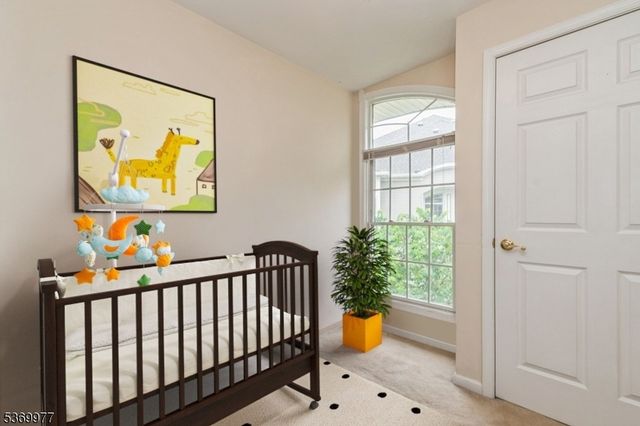 315 Kensington Ln, Livingston Twp., NJ 07039