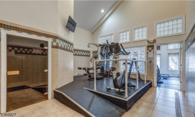 315 Kensington Ln, Livingston Twp., NJ 07039