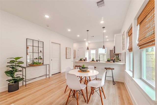 9529 Beckley Street, Houston, TX 77088