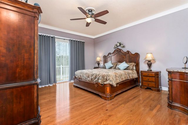 42 Lindura Way, Hot Springs Village, AR 71909