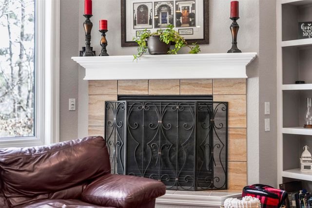 42 Lindura Way, Hot Springs Village, AR 71909