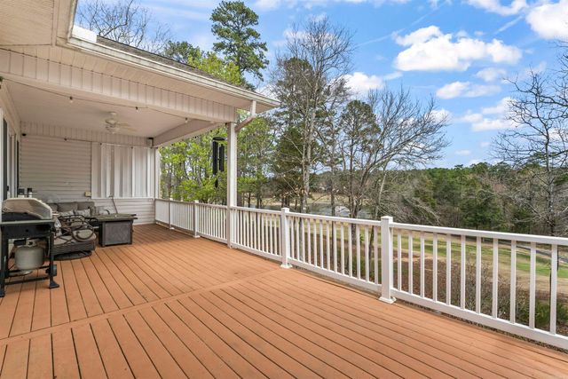 42 Lindura Way, Hot Springs Village, AR 71909