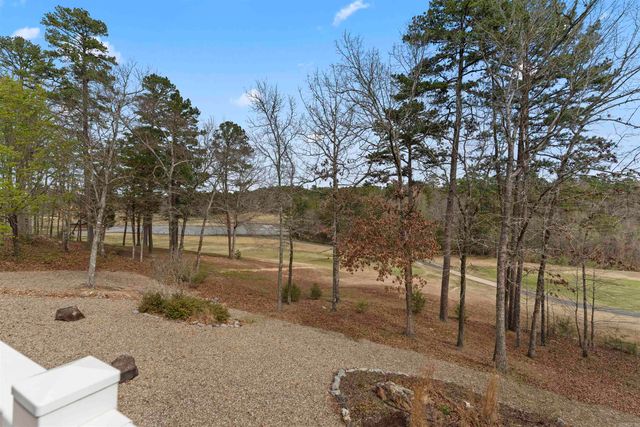 42 Lindura Way, Hot Springs Village, AR 71909